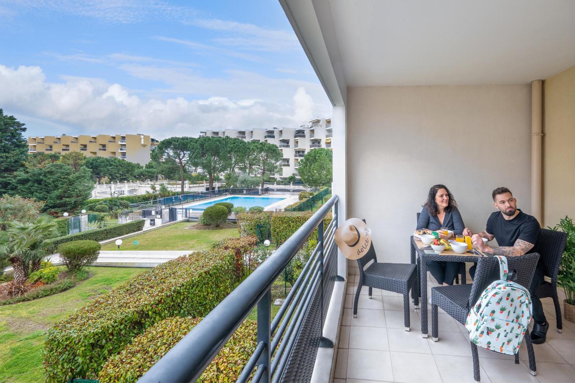 Nemea Appart Hotel Le Lido Cagnes Sur Mer Cagnes-sur-Mer Exterior foto