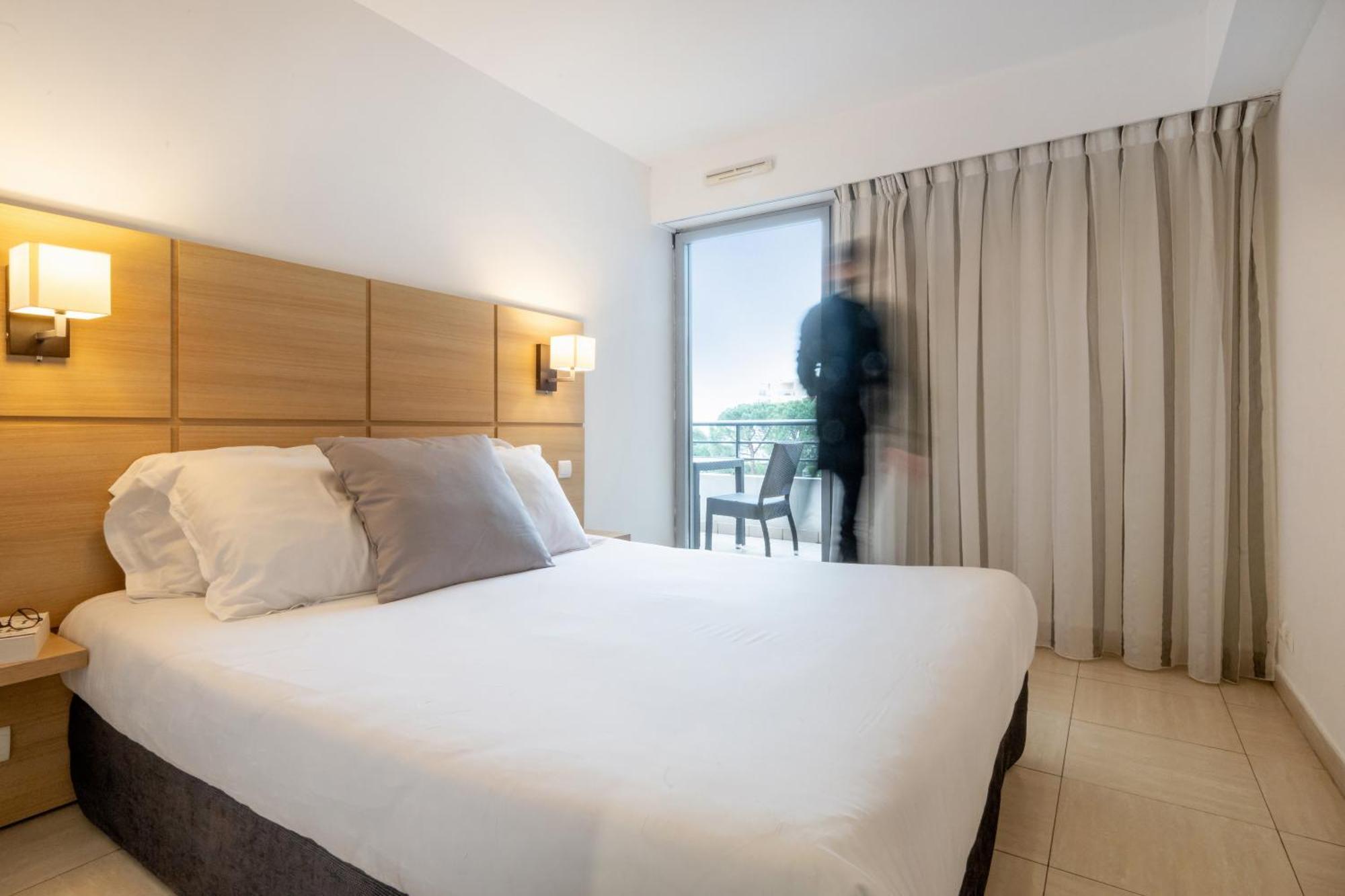 Nemea Appart Hotel Le Lido Cagnes Sur Mer Cagnes-sur-Mer Exterior foto